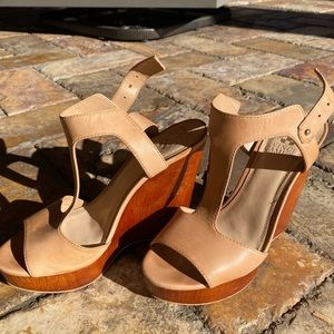 Vince Camuto Nude Wedge